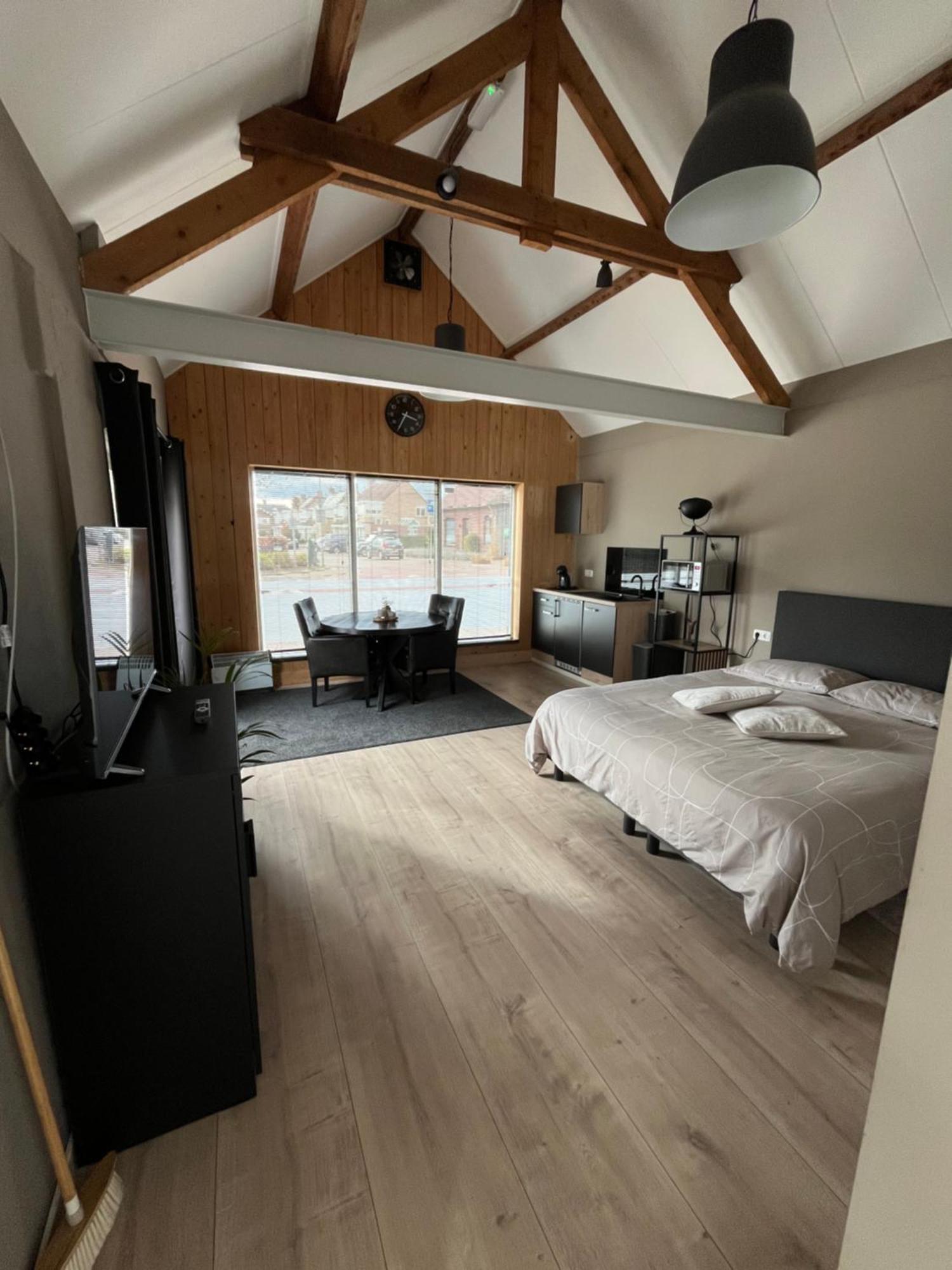 Kimz Bed & Breakfast Эхт Экстерьер фото